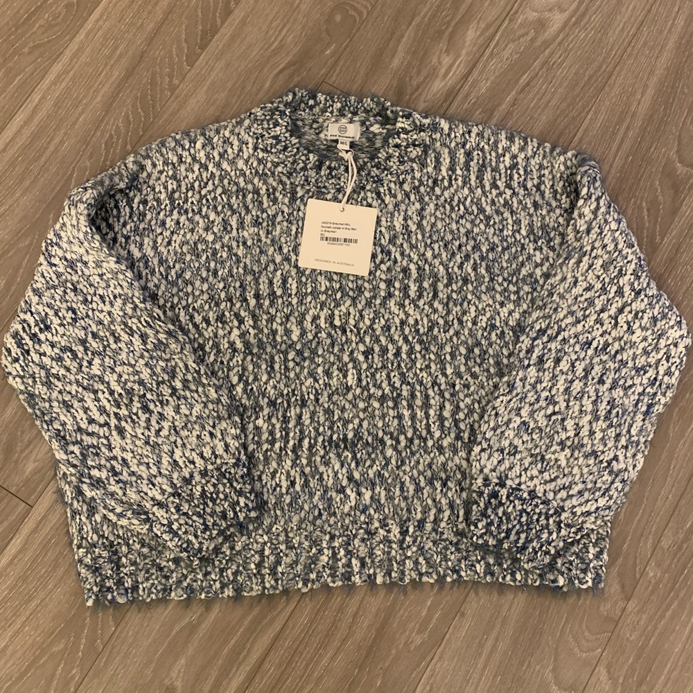 NEW w/ tags sweater in grey, navy and metallic blue marble. Cozy and festive!